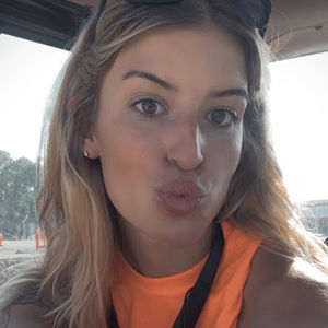 Meet your Posher, Dejay